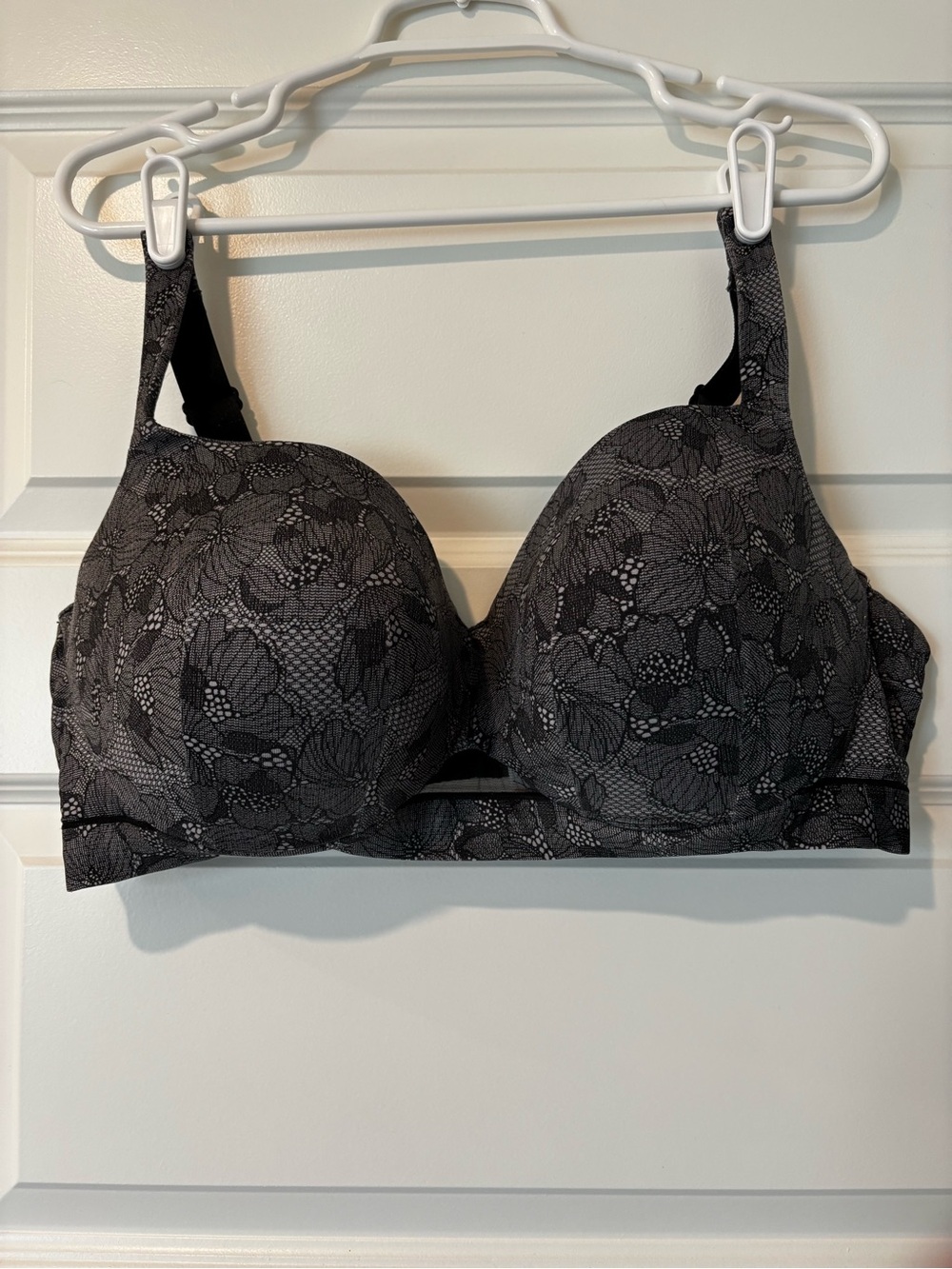 Cacique Black Floral Lace Wireless Bra